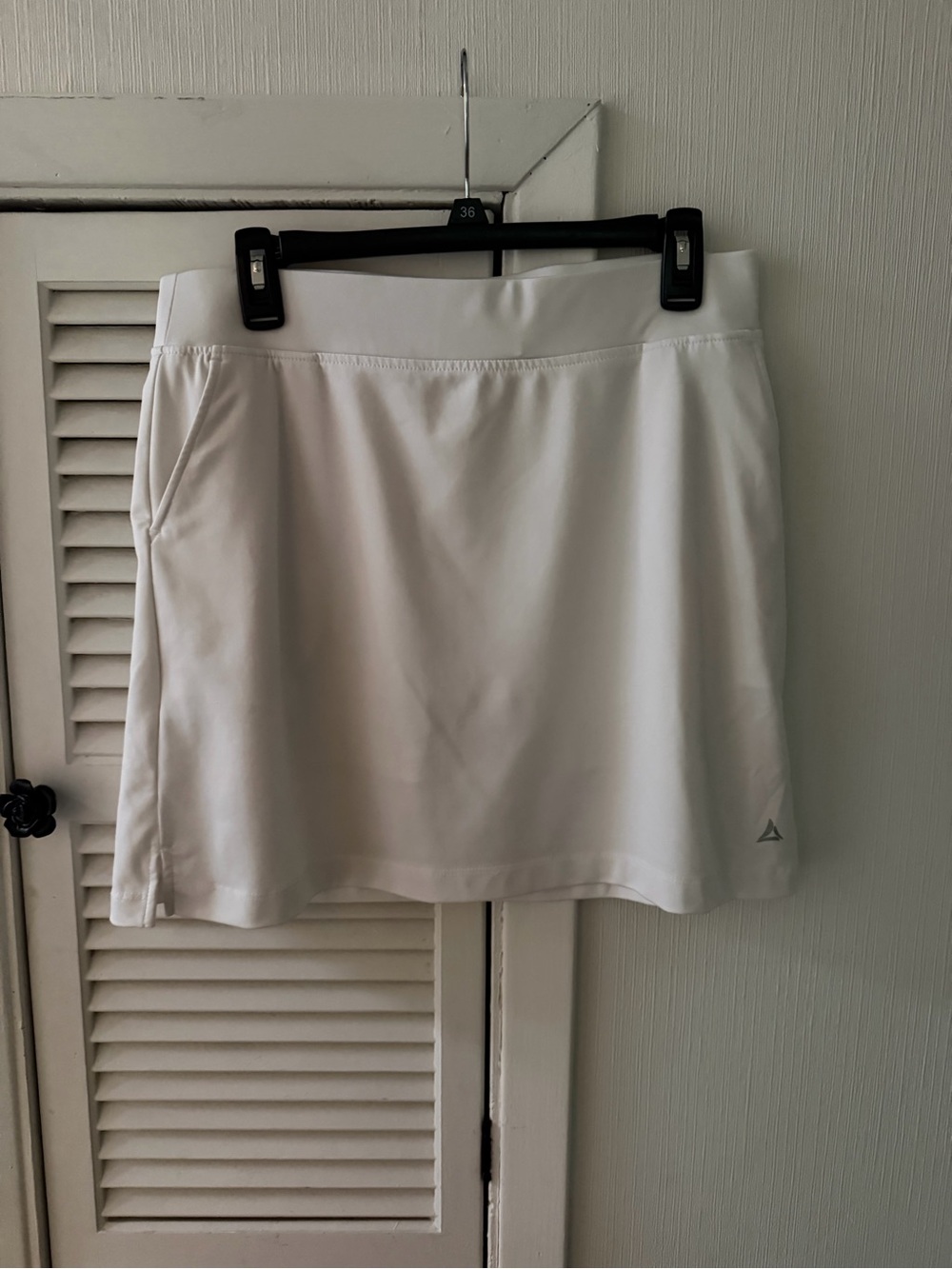 Bermuda Sands White Women's Athletic Skort Sz Med
